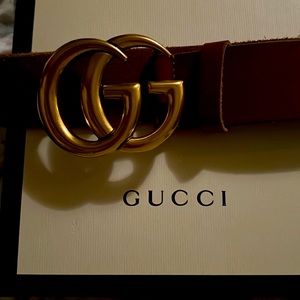 AUTHENTIC Gucci Brown Leather Belt Double G!